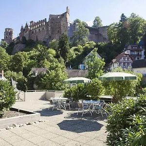 3* מלון Am Schloss